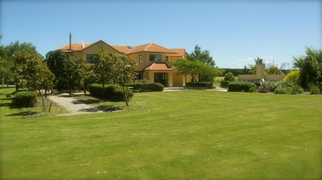 Darfield Tuscany Downs Estate מראה חיצוני תמונה