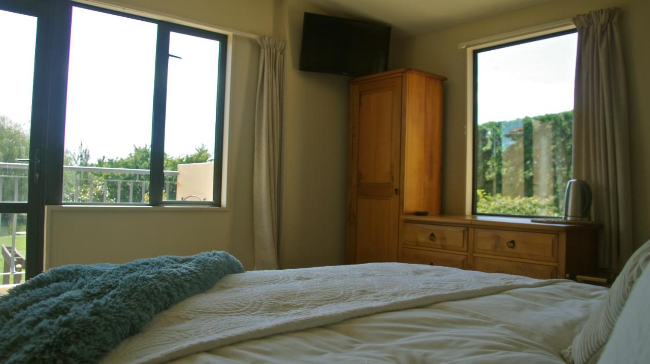 Darfield Tuscany Downs Estate מראה חיצוני תמונה